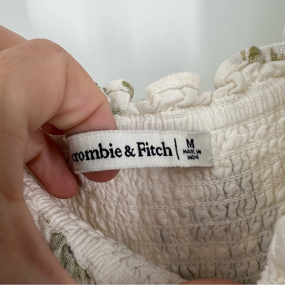Abercrombie & Fitch x Dede & Emily smocked puff sleeve Linen midi dress - Picture 4 of 5